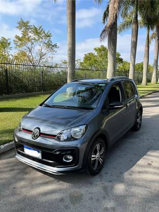 VOLKSWAGEN UP 1.0 170 TSI TOTAL FLEX XTREME 4P MANUAL VOLKSWAGEN UP 1.0 170 TSI TOTAL FLEX XTREME 4P MANUAL